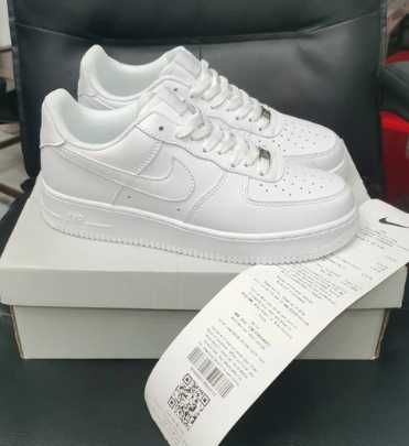 'koszykówki"Nike Air Force 1 Low '07 White R.39.5