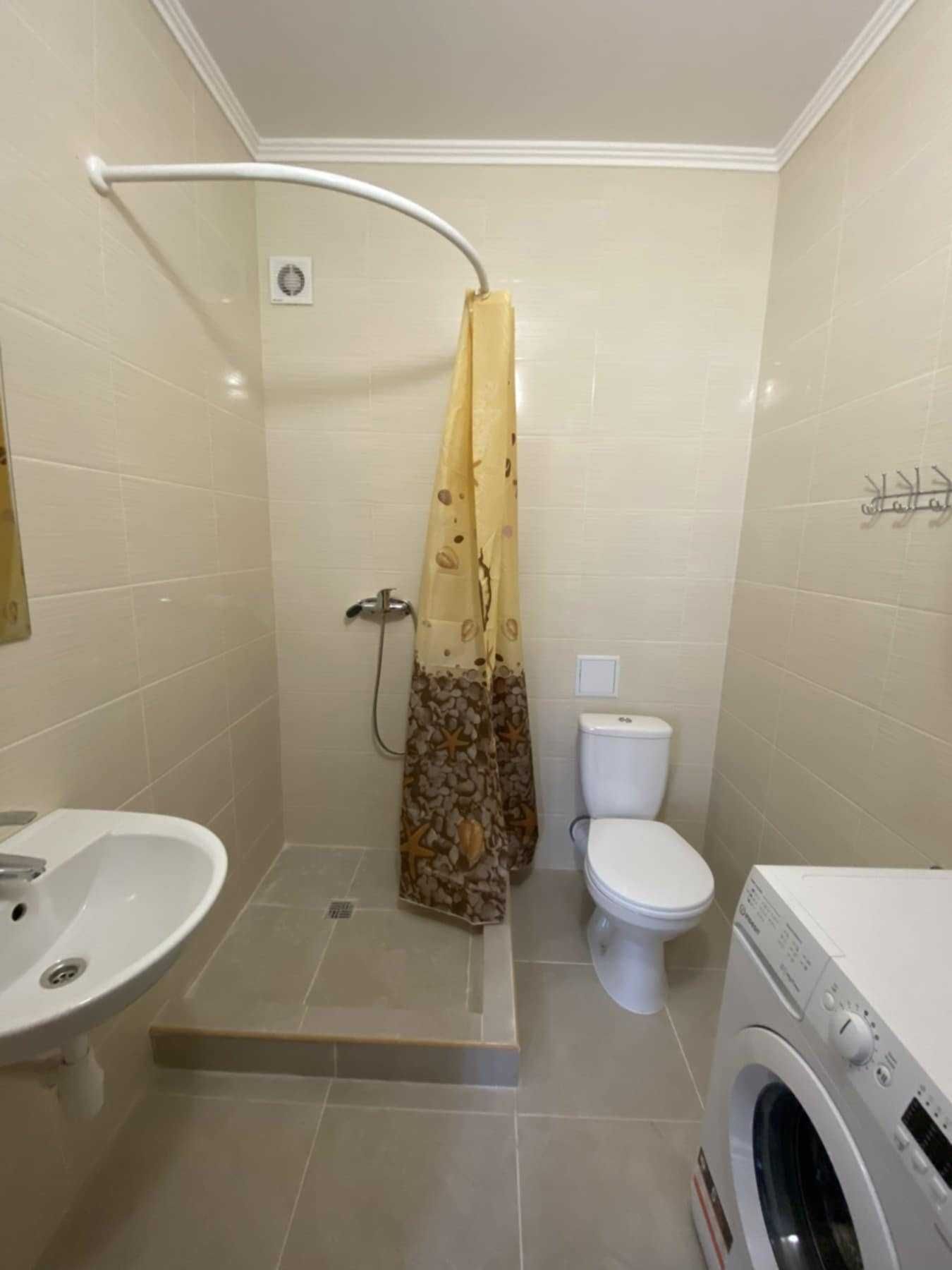 Здам 1 кімн квартиру -  студію    8,000 грн