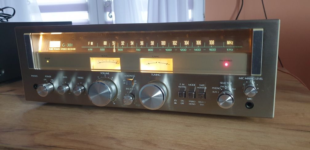 Amplituner Sansui G-301