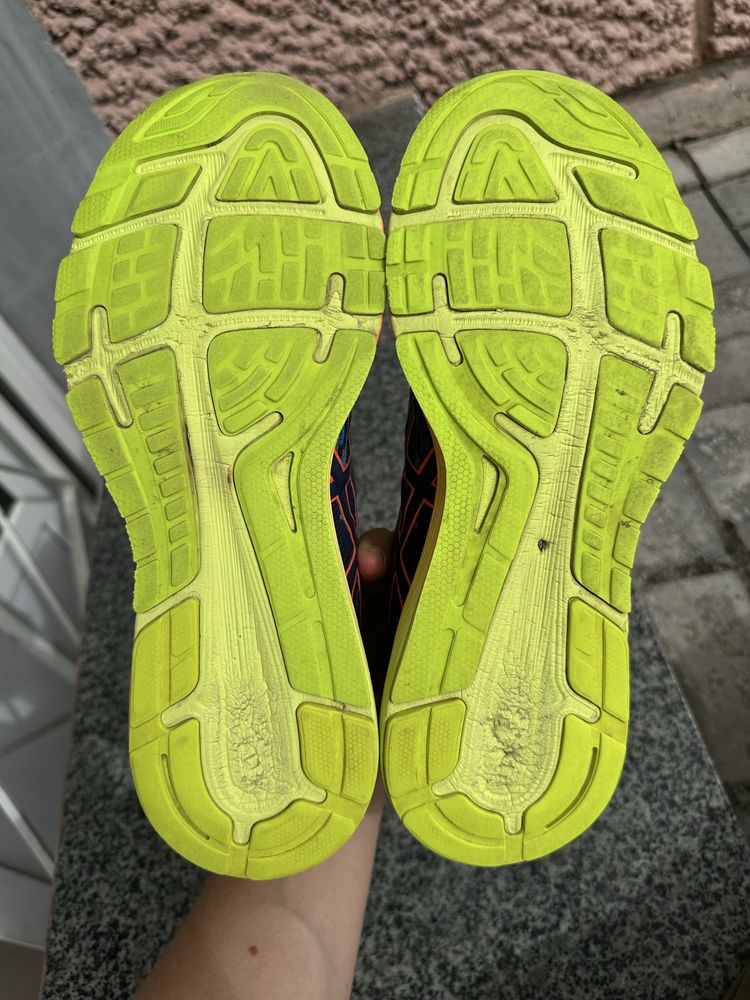 Кросівки  ASICS Dynaflyte 4 1011A549-003 оригінал
