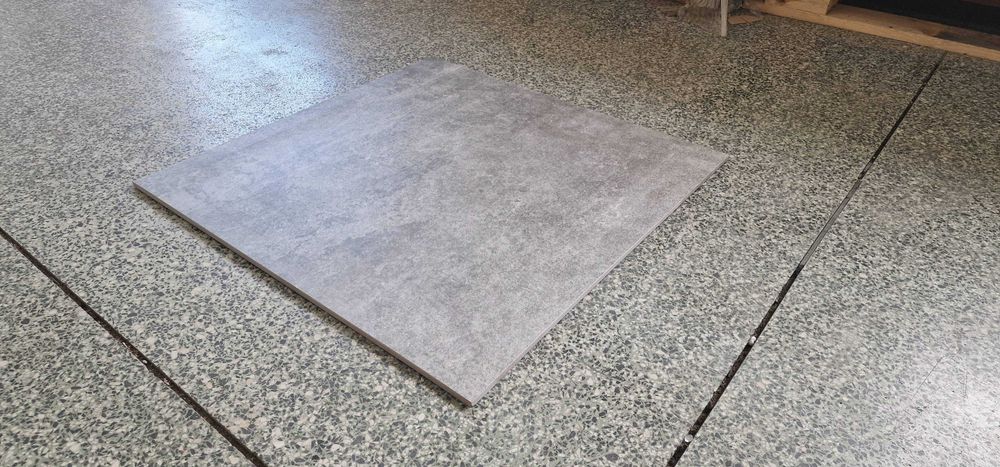 Płytka grafiowa gresowa mrozoopdorna Aeris Grey 60x60 Gat II