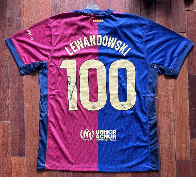 Robert Lewandowski FC Barcelona koszulka z autografem + certyfikat