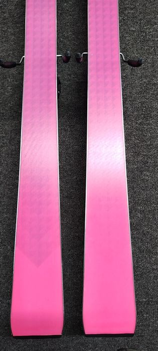 Narty 155cm ELAN Ace Speed Magic 2024 + wiązania EMX 11.0 GW

Długo