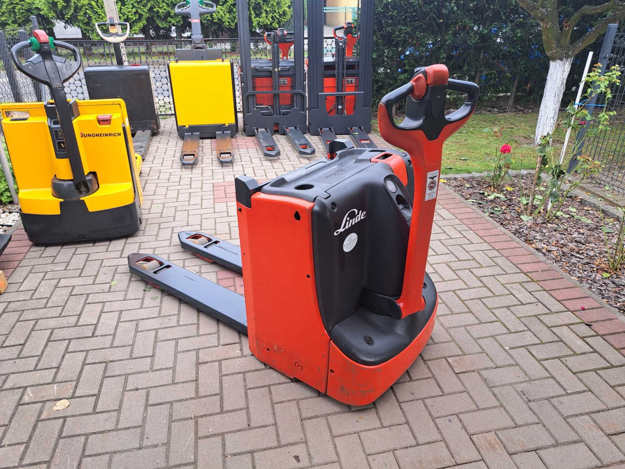 Wózek paletowy, paleciak elektryczny LINDE T16L - 80CM - 800KG