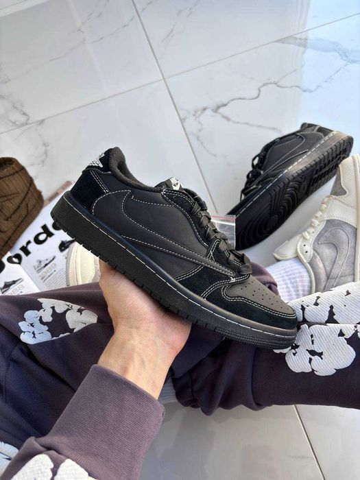 Чоловічі кросівки Retro Nike Air Jordan “Travis Scott” чорний NK801-N