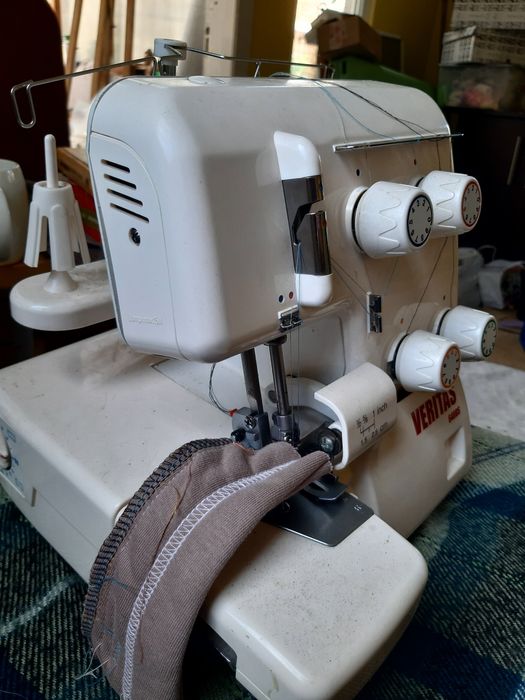 Оверлок   SIEKO  б/у