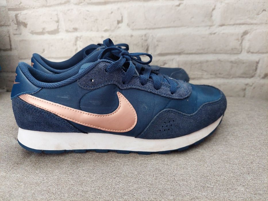 Кроссовки Nike 40