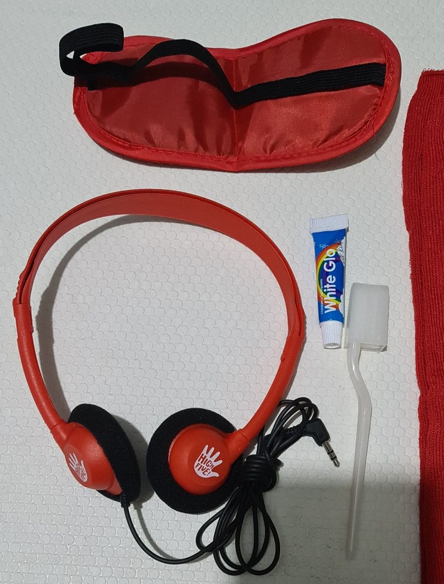 Mochila criança Turkish airlines.  Nova