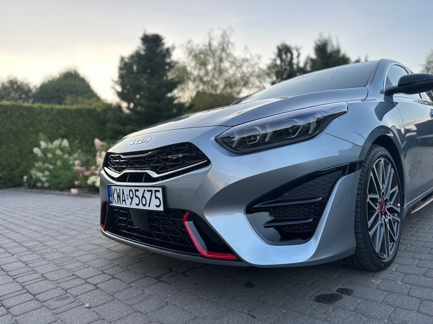 Kia ProCeed GT 1.6 T-GDI 204 KM DCT lunar silver 2022
