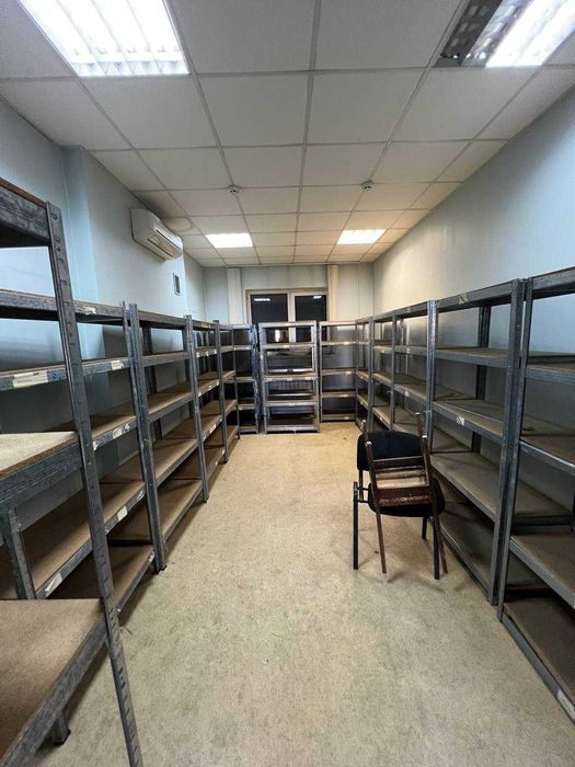 Оренда офісу 200м2 перший поверх Солом'янський район БЕЗ КОМІСІЇ