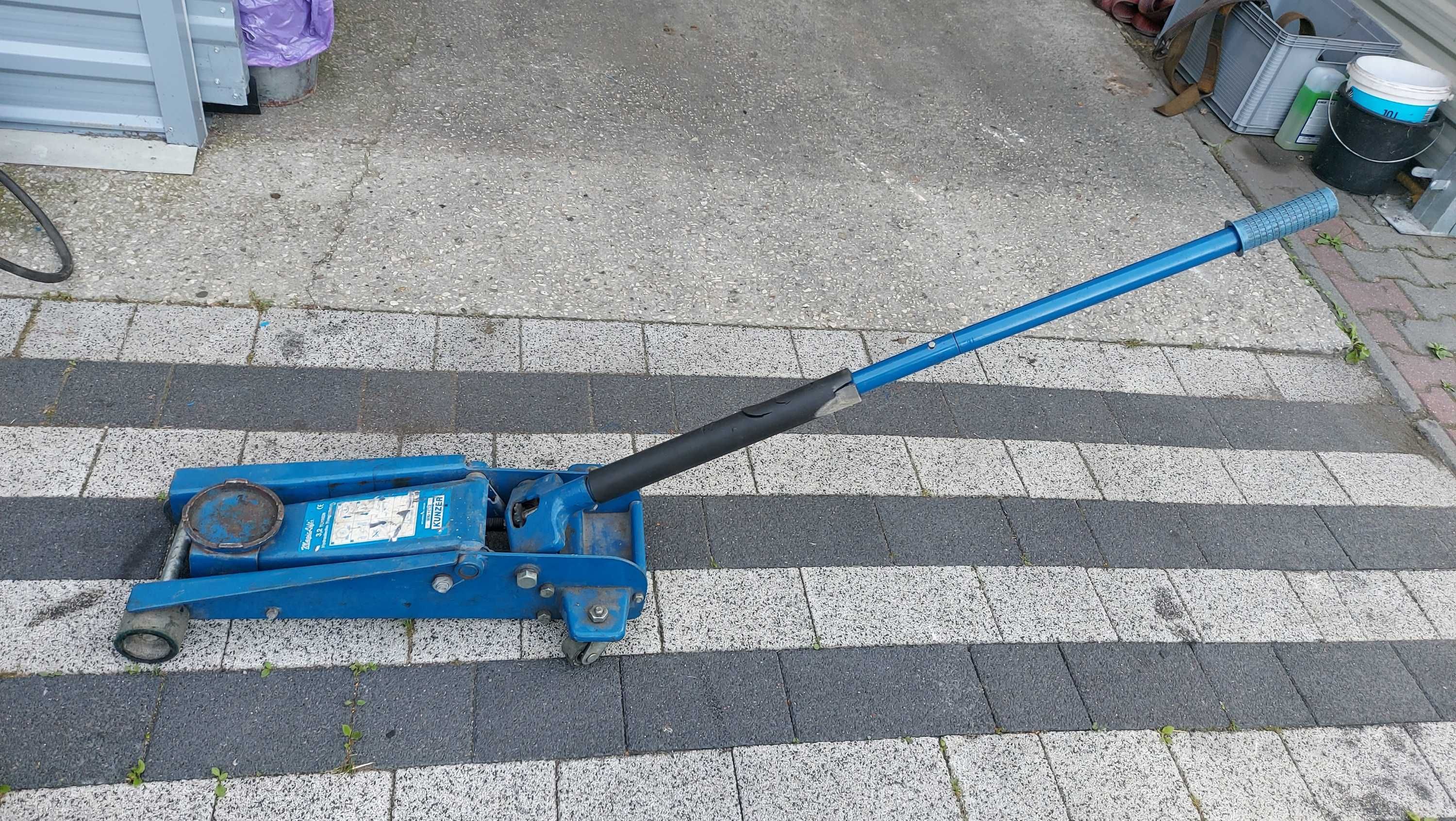 Podnośnik warsztatowy żaba KUNZER WK 1032 3,2T