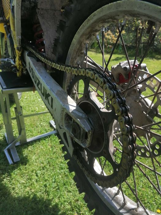 Suzuki RM 125 ROCZNIK 2000
