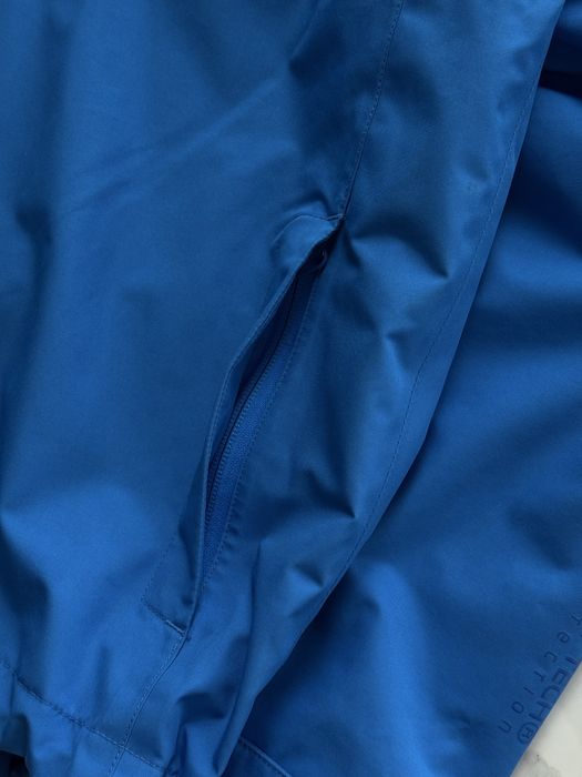 Вітрвока Helly Hansen