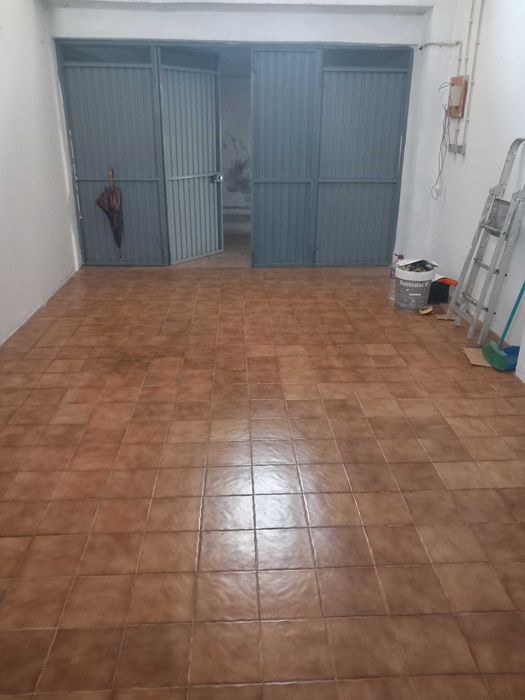 Garagem, oportunidade, na rua João Villaret, Feijó