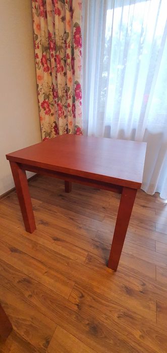 Stół, Dostawka, Krzesła