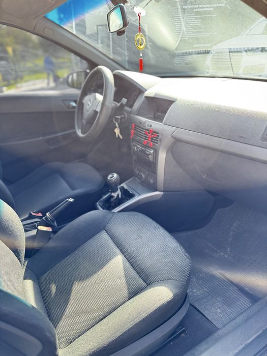 Opel Astra H 2005