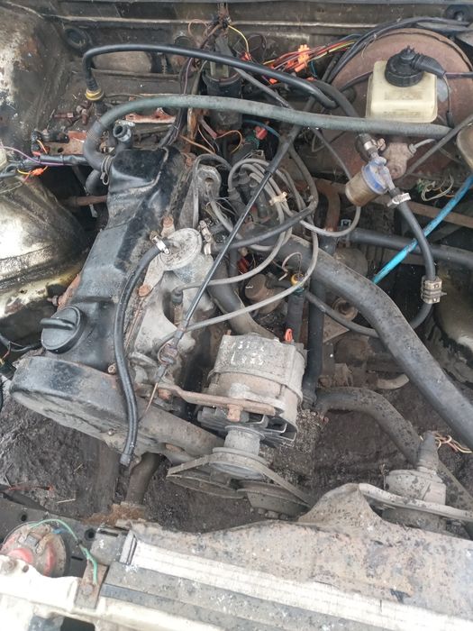 Продам мотор 1.8 бензин підходить на гольф2 пасат 2 пасат 3 авуді80