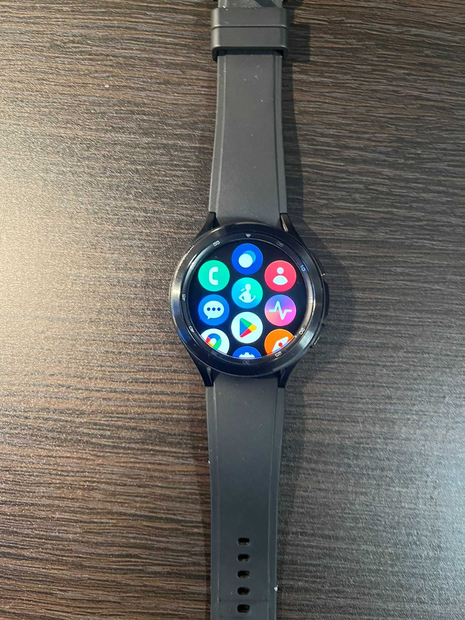 Samsung Galaxy Watch4 Classic LTE (46mm)  SM-R895FZKAEUE