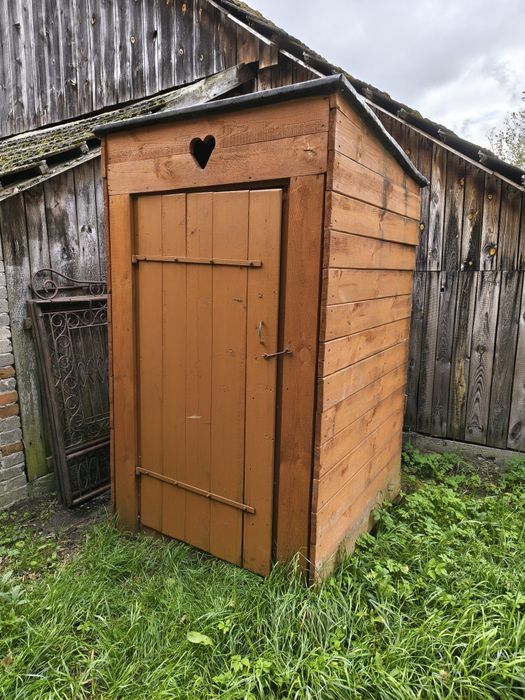 Toaleta, WC, wychodek na działkę lub budowę