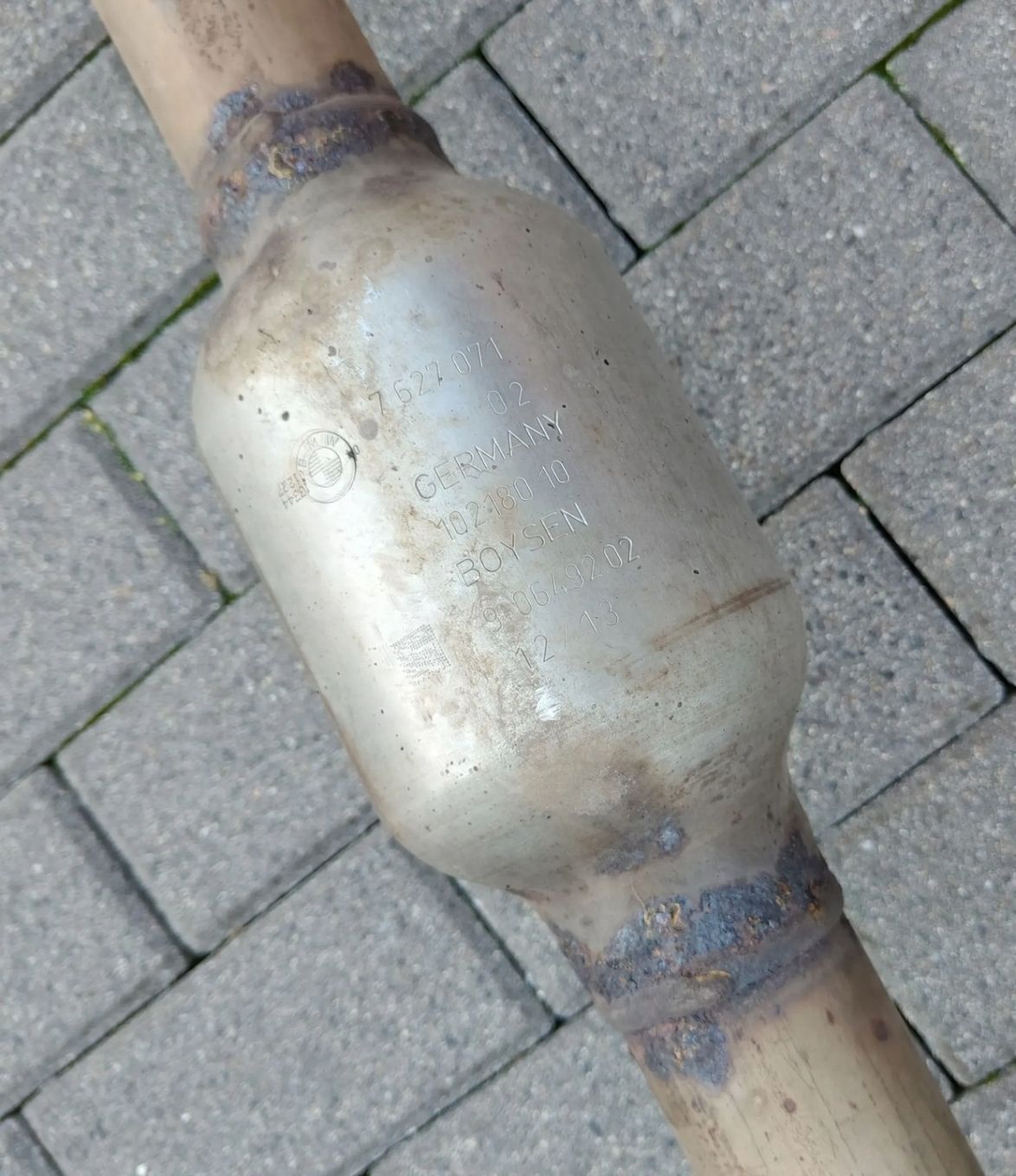 BMW 4 F32 2.0 BENZYNA UKŁAD WYDECHOWY TŁUMIK 7627073