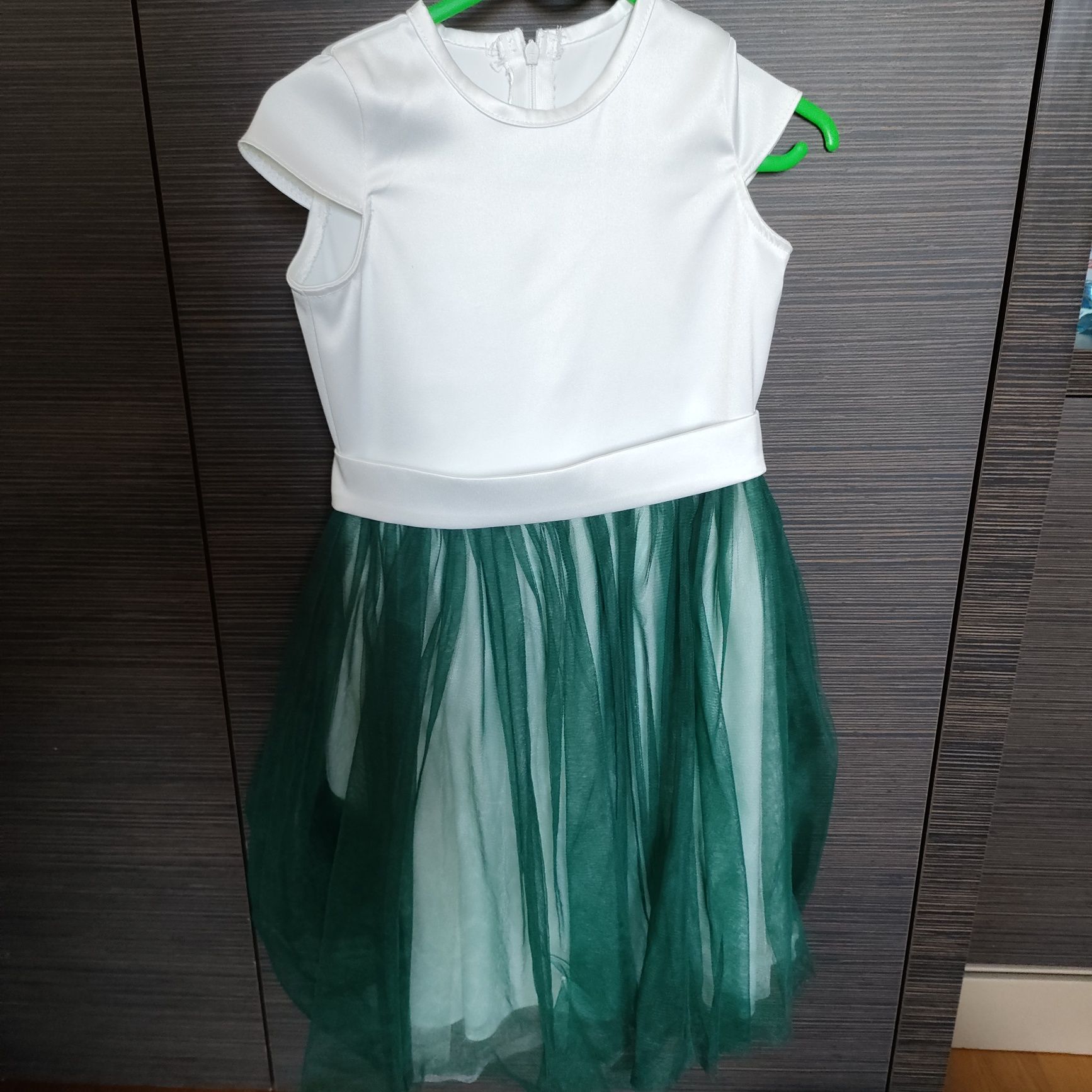 Sukienka elegancka dziewczęca