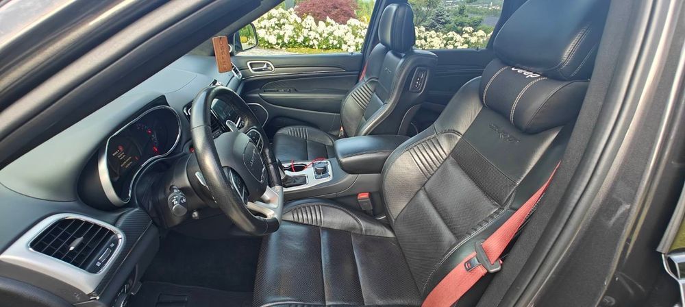 Jeep Grand Cherokee Jeep Grand Cherokee 6.4 V8 SRT