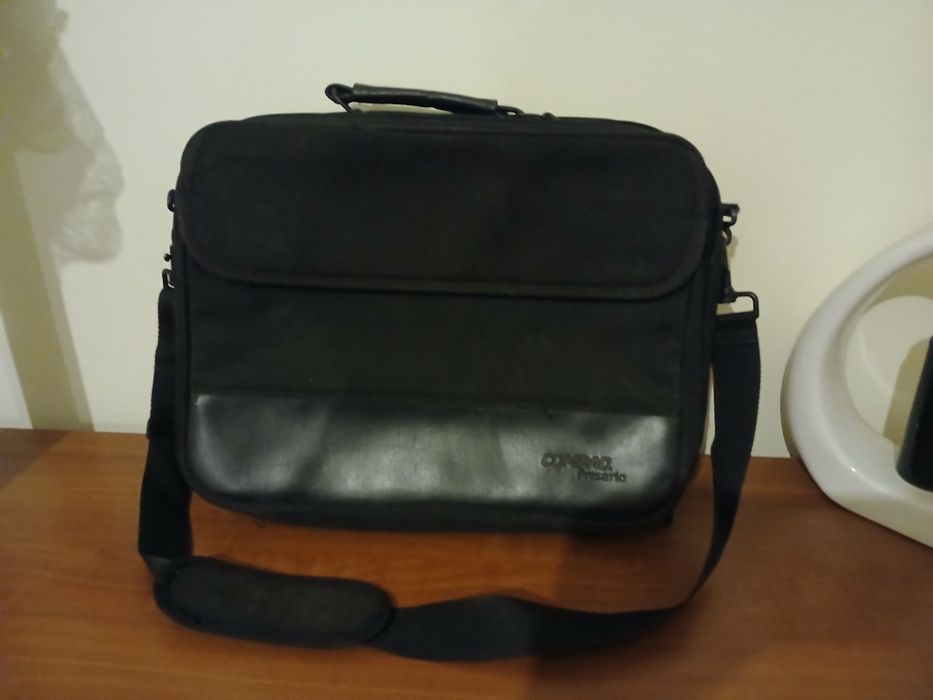 Mala para portátil marca Compaq