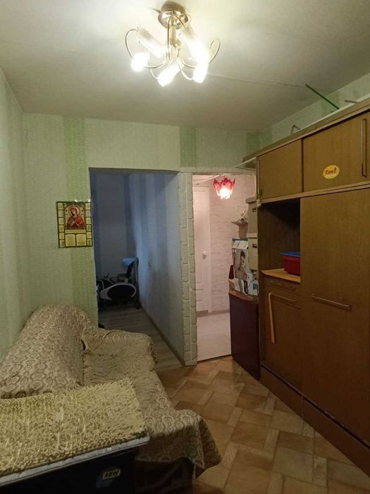 Продається 3-кімнатна квартира по вул. Героїв Дніпра