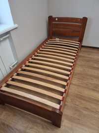 Односпальне дерев'яне ліжко
