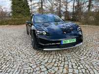 Porsche Taycan Stan idealny, nigdy nie lakierowany powtórnie, oryginalne szyby