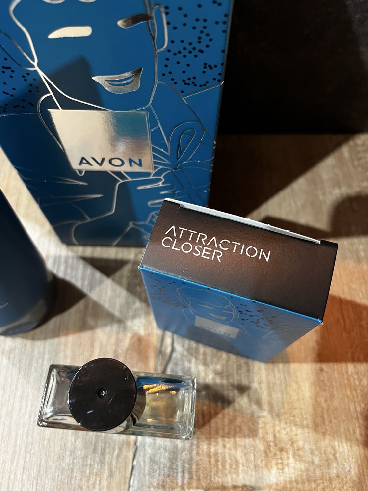 Avon Attraction Closer for him , zestaw