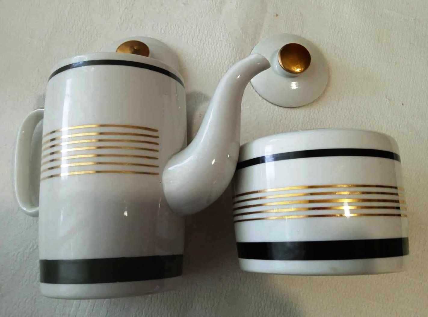 Чашки, чайні  та кавові пари, посуд (вживані і нові)