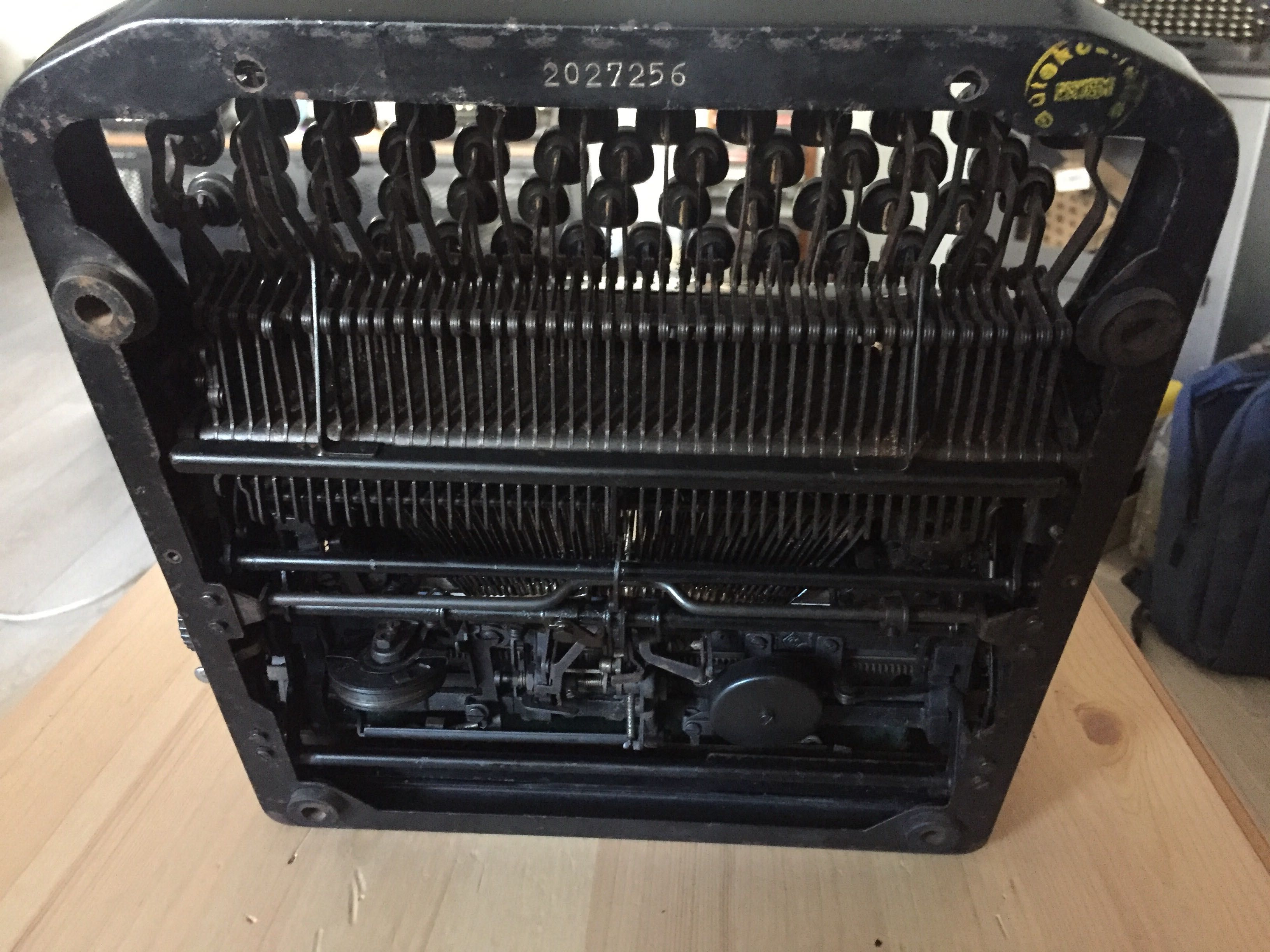 Máquina de escrever - Erika Modelo 10 Portátil