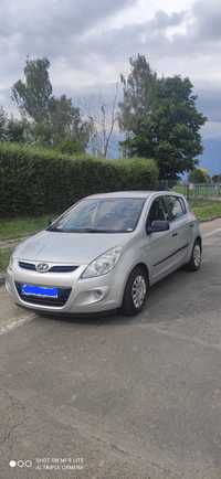 HYUNDAI i20 mały przebieg