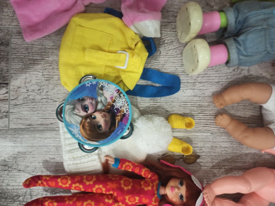 Іграшки ляльки кукла