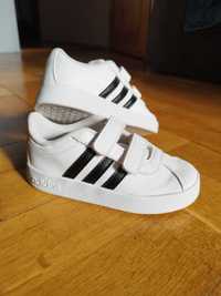 Buty dziecięce tenisówki Adidas 25