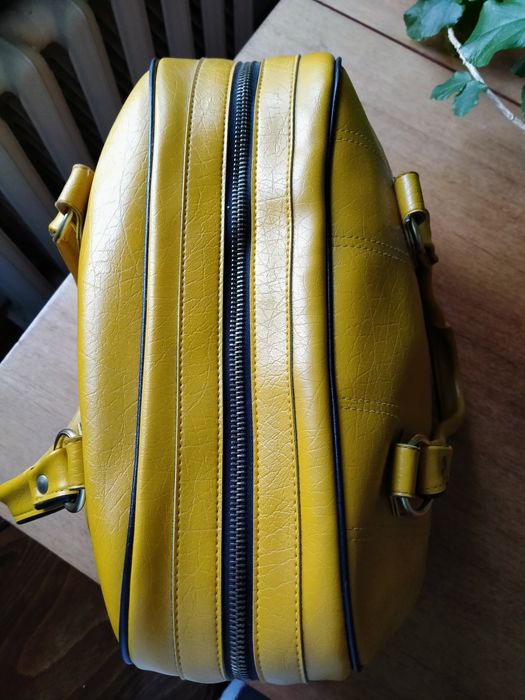 Вінтажна дорожня сумка