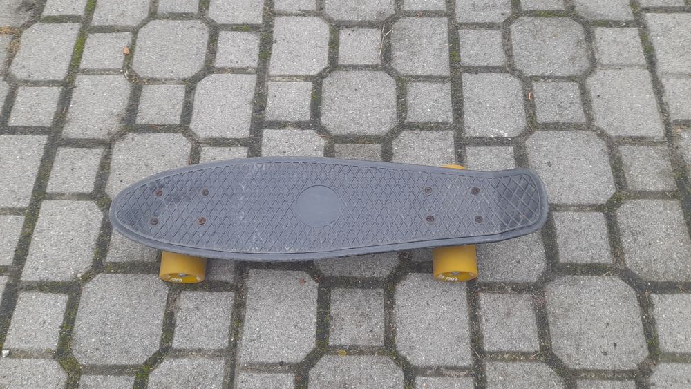 Deskorolka fiszka.