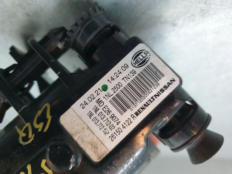 Farol nevoeiro frente esquerdo RENAULT Megane IV (B9A/M_)