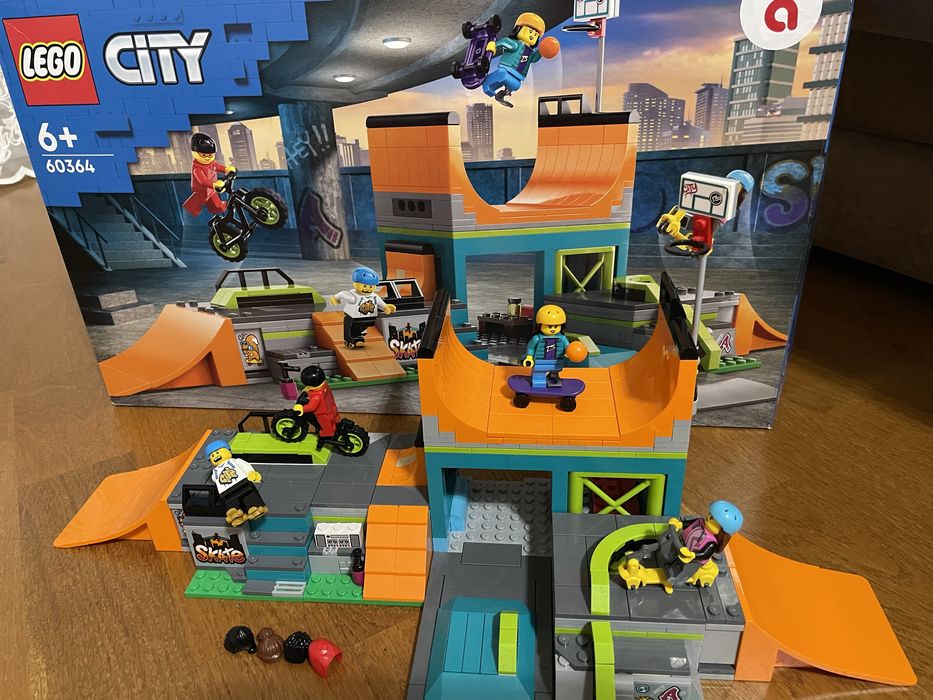 LEGO City Вуличний скейтпарк 60364 лего сіті