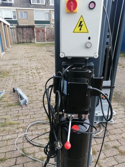 Podnosnik 2 kolumnowy hydrauliczny