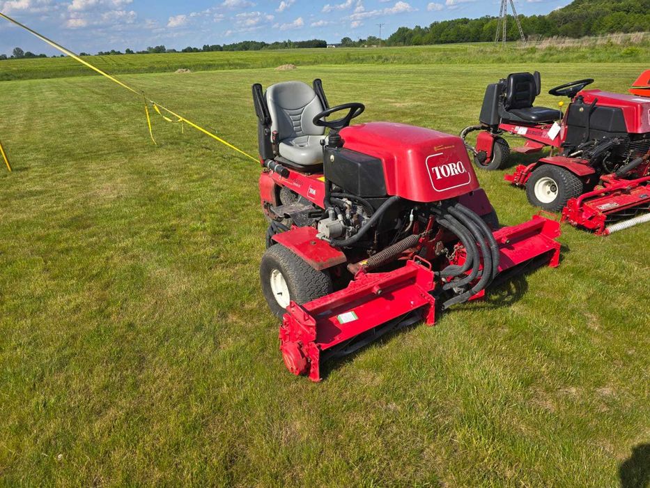 Kosiarka wrzecionowa TORO REELMASTER 2000 D, stan bardzo dobry