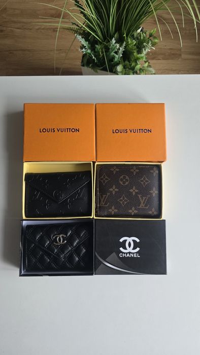 Maly portfel w pudełku