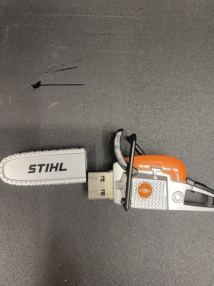 Флешка, накопичувач STIHL 8Gb