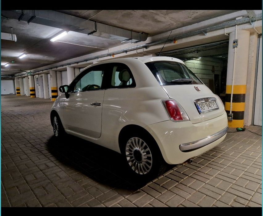 Fiat 500 + LPG, 2009 rok, 260 tys przebiegu.