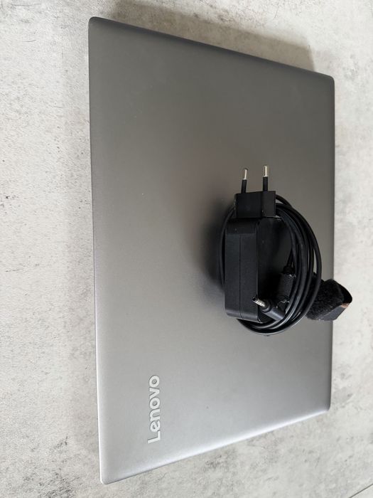 Lenovo Ideapad S320 14” - i7, 256GB SSD, 8GB RAM