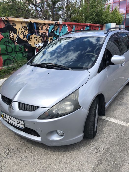 Mitsubishi Grandis 2,4 бензин, механика