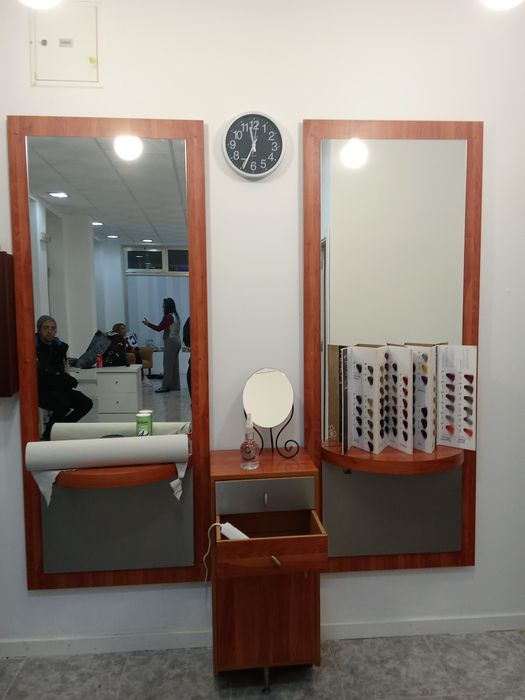 Moveis usados para cabeleireiros