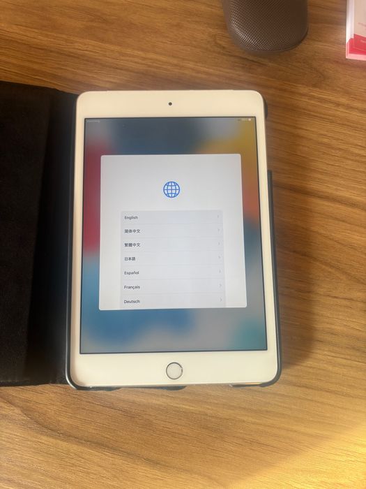 Apple IPAd  mini 4 128 gb