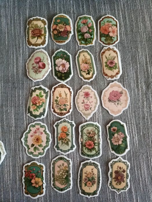 Naklejki kwiaty - cena za całość